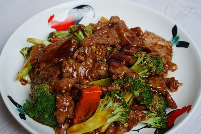 Beef and Broccoli (1 pan, 8 servings).