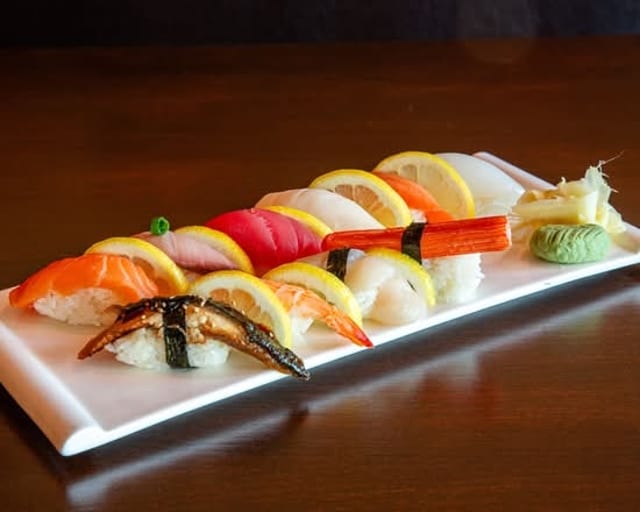 Eel Nigiri.