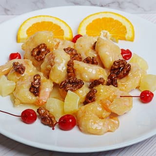 Crispy Honey Walnut Shrimp 核桃虾 Camarones con nueces